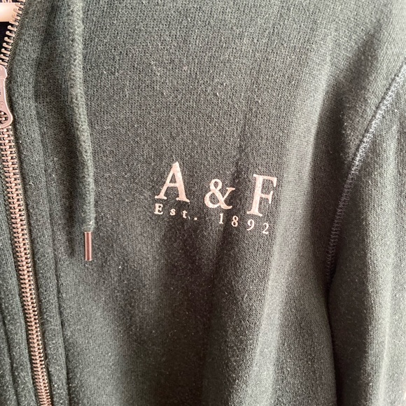 Women’s Abercrombie and Fitch Sweatshirt - Picture 2 of 6